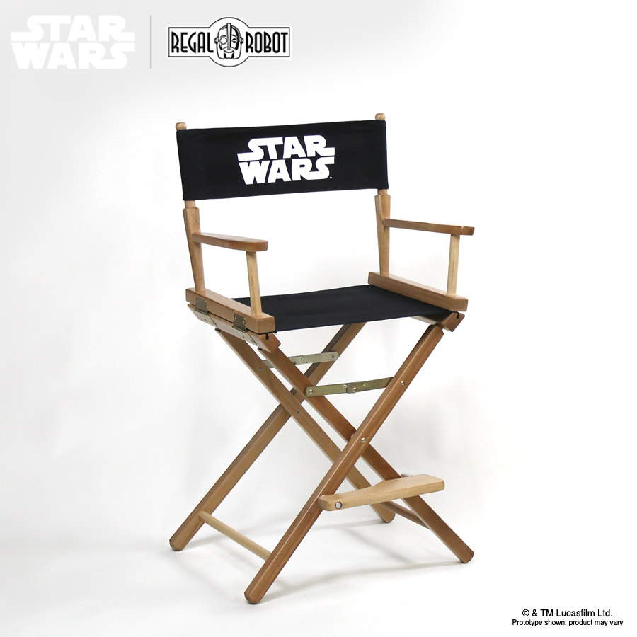 Star Wars™ Directors Chairs Regal Robot