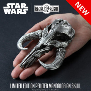 Pewter mythosaur skull or bantha skull sculpture in pewter