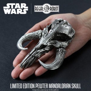 Pewter mythosaur skull or bantha skull sculpture in pewter