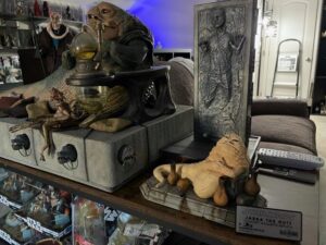 star wars statues by Regal Robot