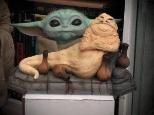 Star Wars statue Jabba the Hutt and Baby Yoda