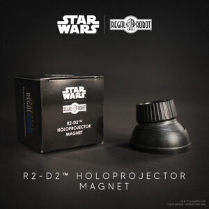 R2D2 magnet of the holoprojector from the prop droid