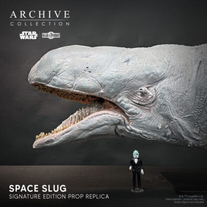 Space Slug 1:1 Prop Replica - Dual Signature Edition - Regal Robot