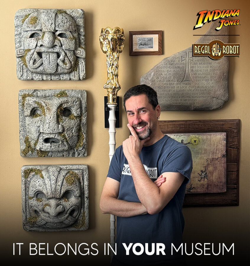 ndiana Jones Raiders of the Lost Ark Chachapoyan Temple wall face prop