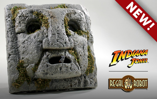 ndiana Jones Raiders of the Lost Ark Chachapoyan Temple wall face prop