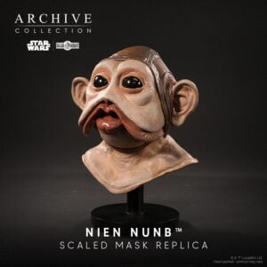 Star Wars mini bust of Nien Nunb mask