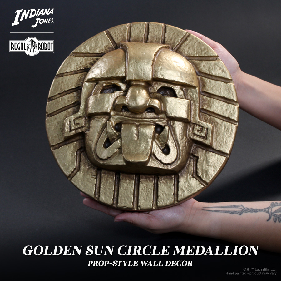 Indiana Jones prop Golden Sun Circle Medallion from the Chachapoyan Temple